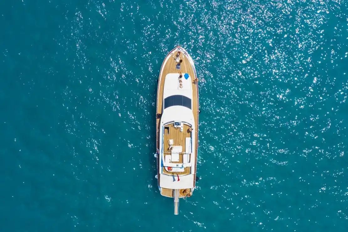 Antalya Yat Kiralama 22m Custom Built 67